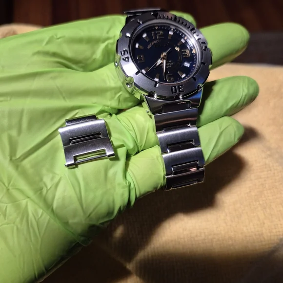 Seiko SKA041 Kinetic Watch 41mm - Picture 8 of 8